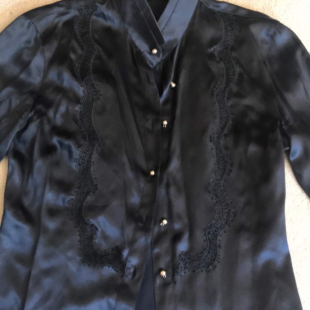 Roberto Cavalli black button down 100%silk - Picture 4 of 6